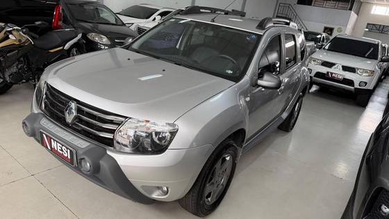 RENAULT DUSTER 2.0 DYNAMIQUE 4X2 16V FLEX 4P AUTOMÁTICO RENAULT DUSTER 2.0 DYNAMIQUE 4X2 16V FLEX 4P AUTOMÁTICO
